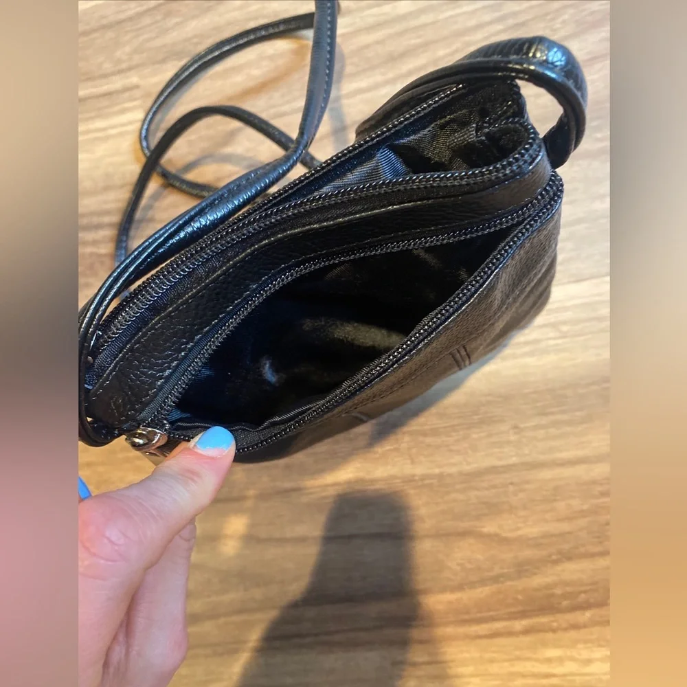 Black or blue  over the shoulder faux leather purse with multiple pockets NWOT